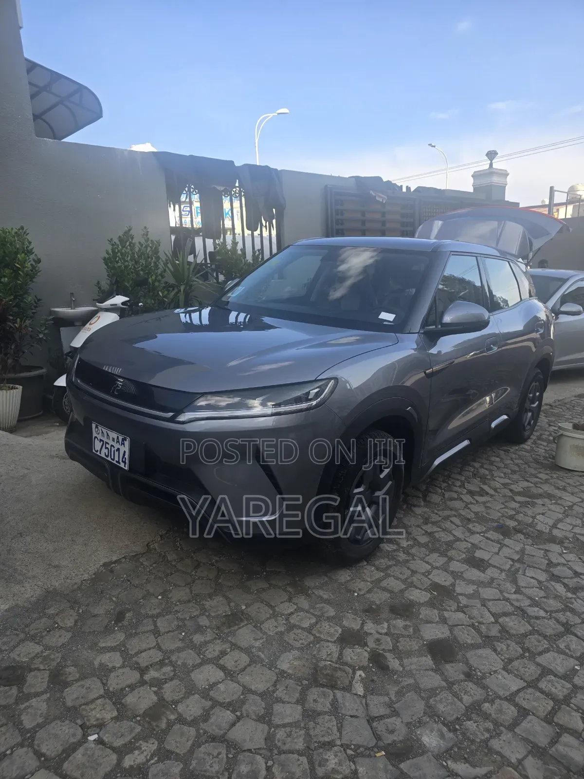 BYD Yuan Up 2024 Gray