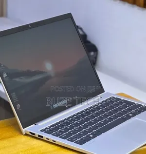 New Laptop HP Elitebook 830 G11 16GB Intel Core Ultra 7 SSD 512GB