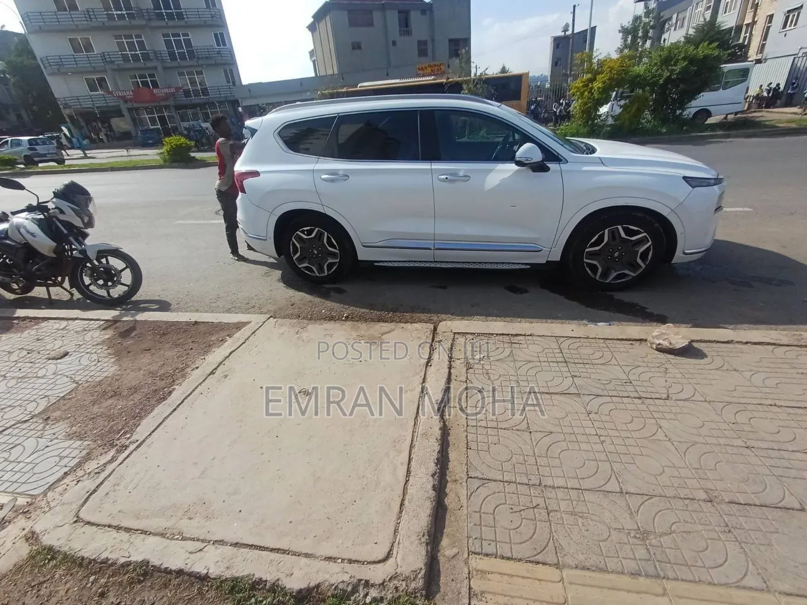 Hyundai Santa Fe 2023 White