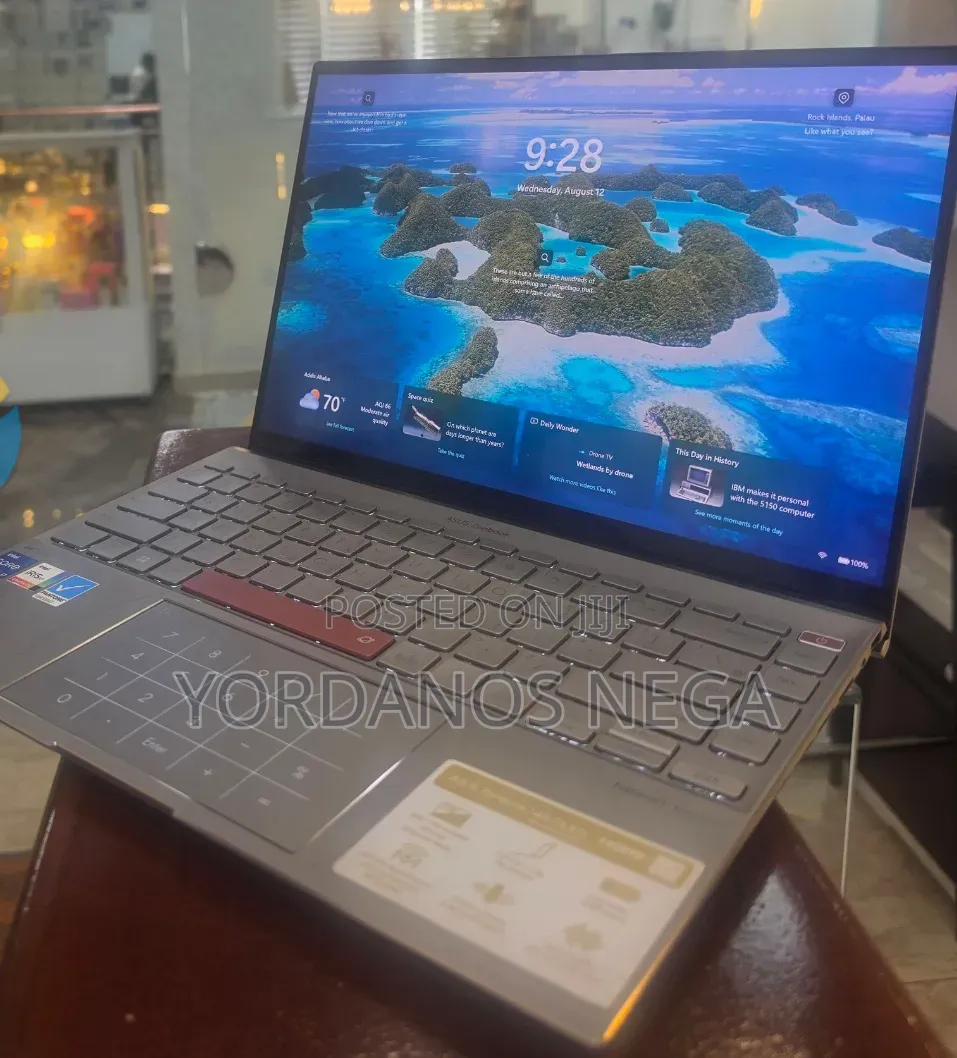 New Laptop Asus Zenbook 14 16GB Intel Core i7 SSD 512GB