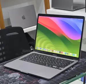 New Laptop Apple MacBook Pro 2020 M1 8GB Apple M1 Pro SSD 512GB