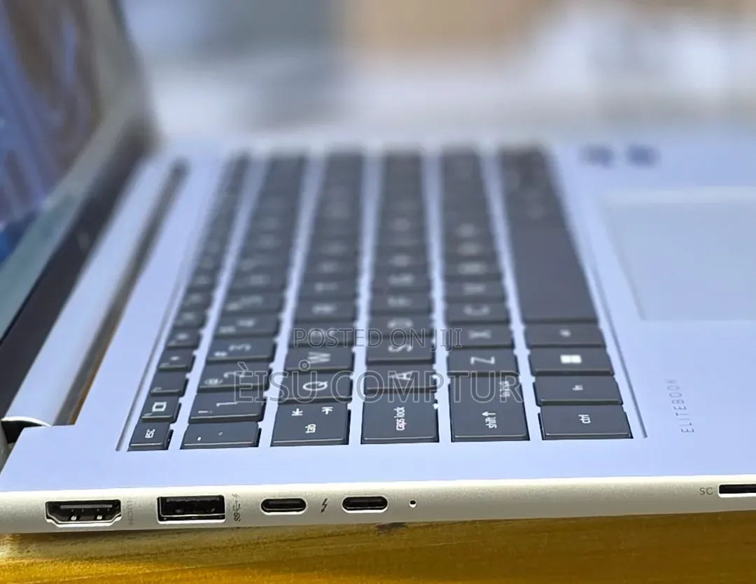 New Laptop HP EliteBook 840 G10 16GB Intel Core i7 SSD 512GB
