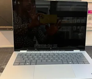 New Laptop HP OmniBook Ultra Flip 14" 16GB Intel Core Ultra 7 SSD 1T