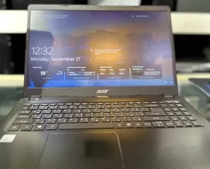 New Laptop Acer Aspire 3 4GB Intel Core i3 SSD 256GB