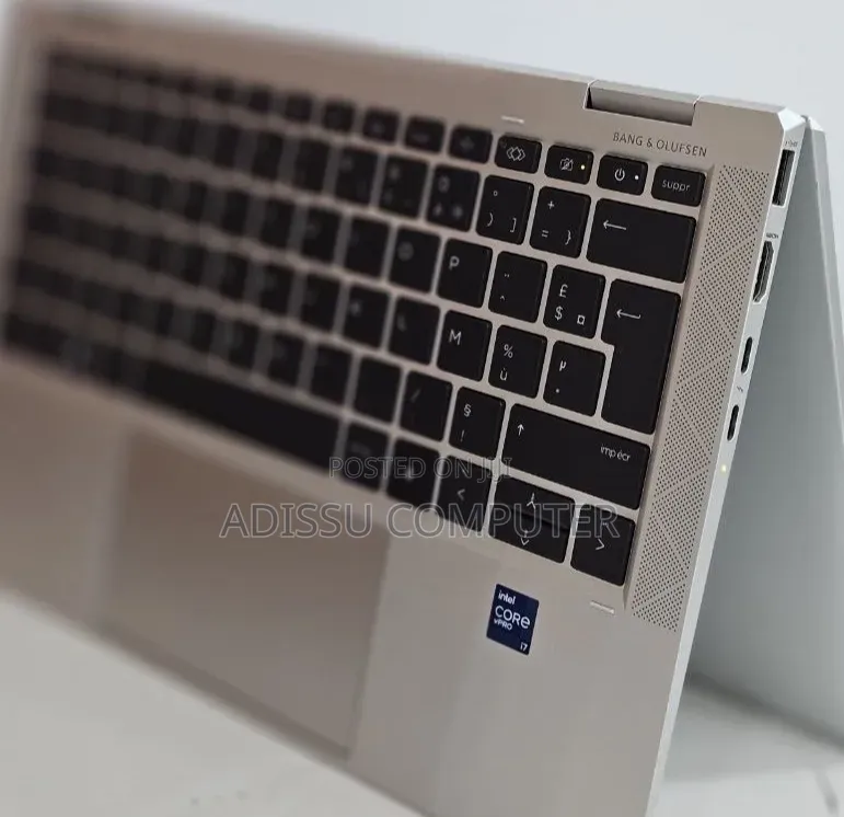 New Laptop HP EliteBook x360 1030 G8 16GB Intel Core i7 SSD 512GB