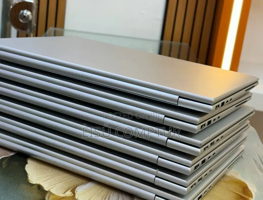 New Laptop HP EliteBook 840 G9 16GB Intel Core i7 SSD 512GB
