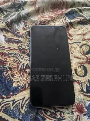 Apple iPhone X 64 GB White