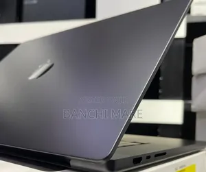 New Laptop Apple MacBook Pro 2024 M4 Max 48GB Apple M4 Max SSD 2T
