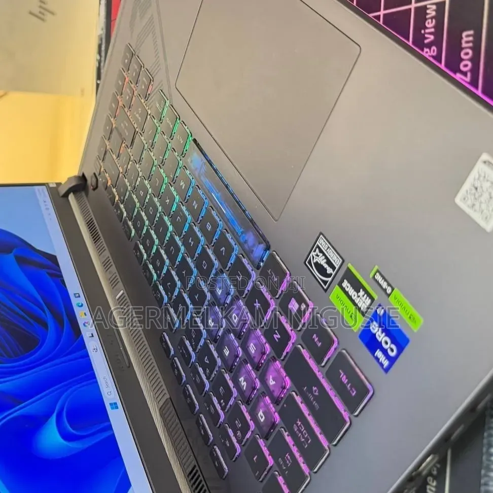 New Laptop Asus ROG Strix G15 16GB Intel Core i9 SSD 1T