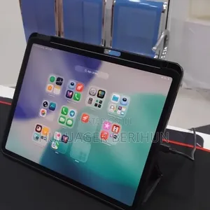 New Apple iPad Pro 256 GB Black