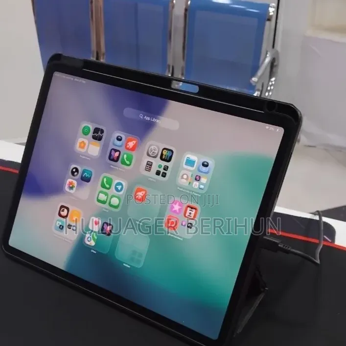 New Apple iPad Pro 256 GB Black