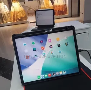 New Apple iPad Pro 256 GB Black