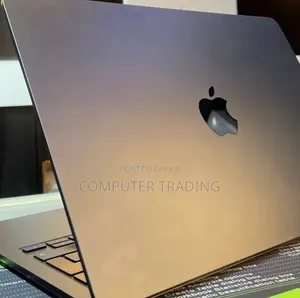 New Laptop Apple MacBook Air 2022 M2 8GB Intel Core i5 SSD 512GB