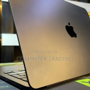 New Laptop Apple MacBook Air 2022 M2 8GB Intel Core i5 SSD 512GB