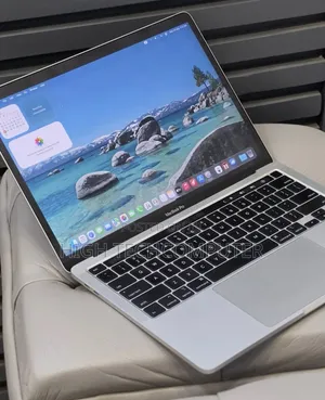 New Laptop Apple MacBook Pro 2020 32GB Intel Core i7 SSD 512GB