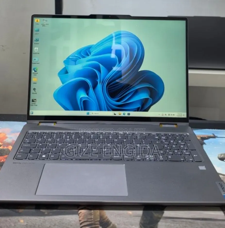 New Laptop Lenovo Yoga 3 16GB AMD Ryzen 7 SSD 512GB