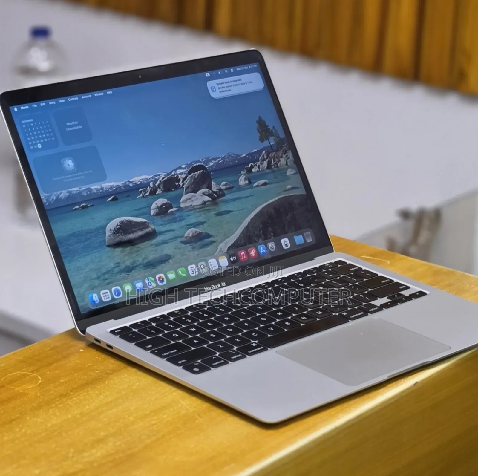New Laptop Apple MacBook Air 2020 M1 8GB Apple M1 SSD 256GB