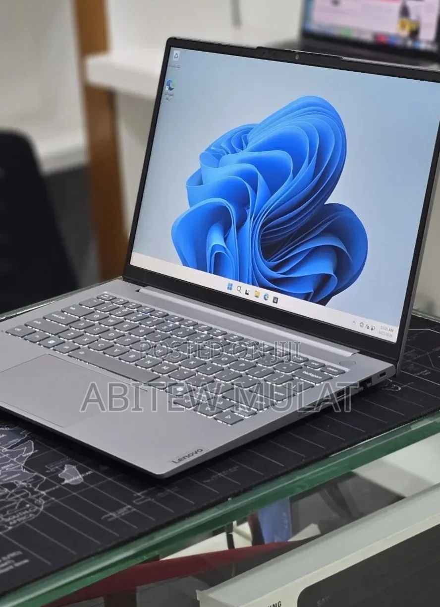 New Laptop Lenovo Thinkbook 14 16GB Intel Core Ultra 5 SSD 512GB