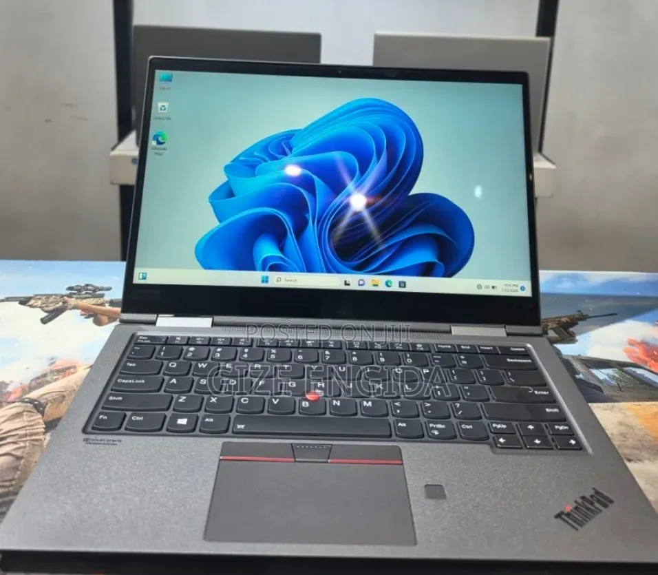 New Laptop Lenovo ThinkPad X1 Yoga 16GB Intel Core i7 SSD 512GB