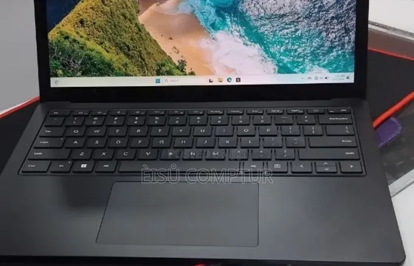 New Laptop Microsoft Surface Laptop 5 16GB Intel Core i7 SSD 256GB