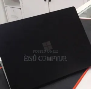 New Laptop Microsoft Surface Laptop 5 16GB Intel Core i7 SSD 256GB