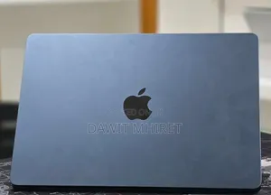 New Laptop Apple MacBook Air 2022 M2 16GB Apple M2 SSD 256GB