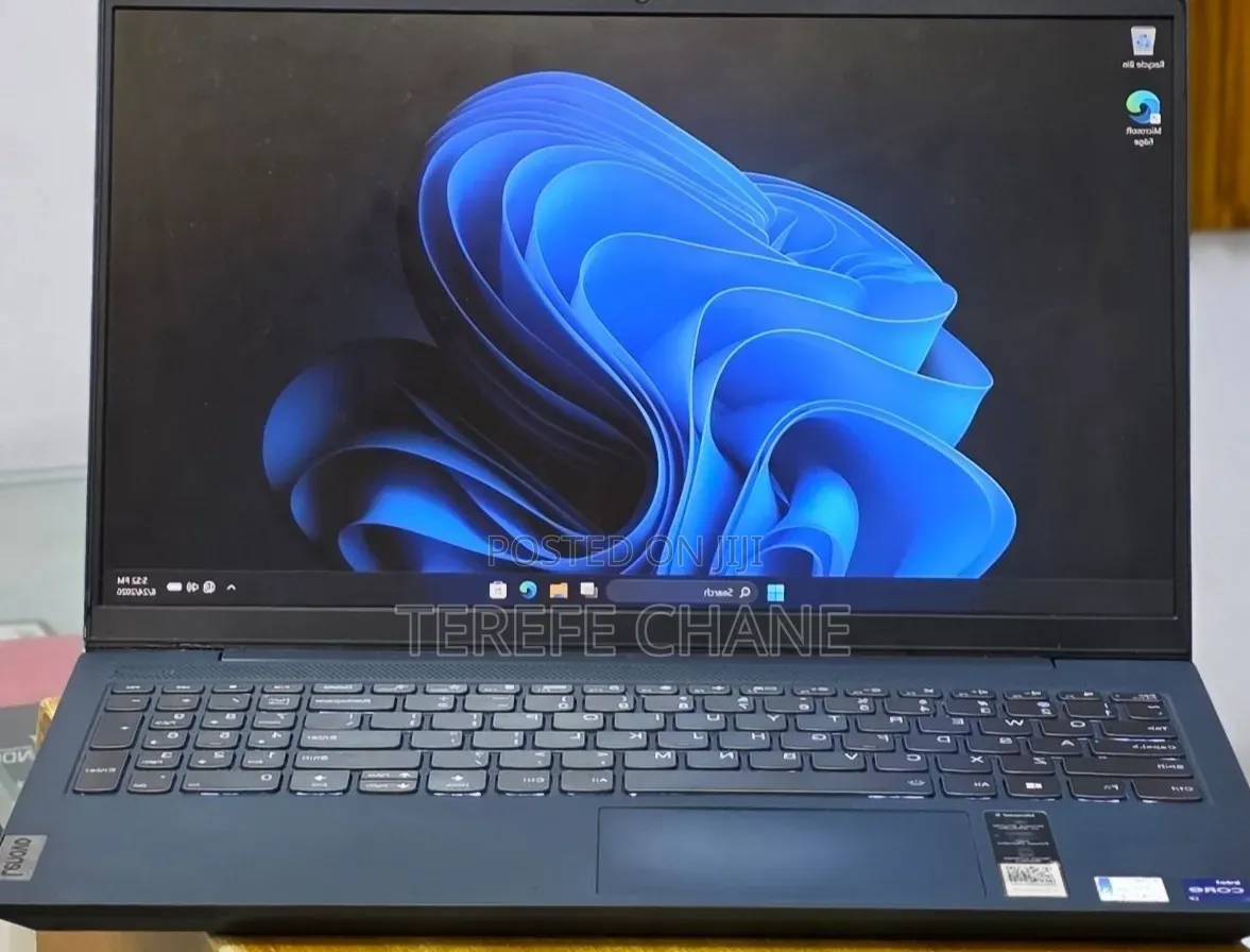 New Lenovo IdeaPad 5 Slim 13th Gen i7 12GB Intel Core i7 SSD 512GB