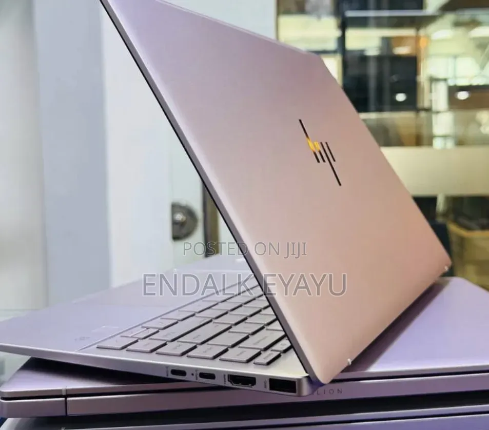 New Laptop HP Pavilion 14 16GB Intel Core i7 SSD 1T