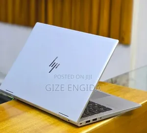 New Laptop HP EliteBook 830 G8 16GB Intel Core i7 SSD 512GB