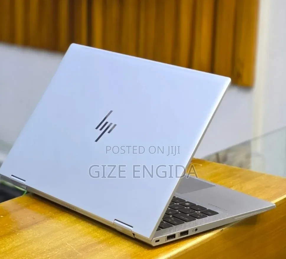 New Laptop HP EliteBook 830 G8 16GB Intel Core i7 SSD 512GB