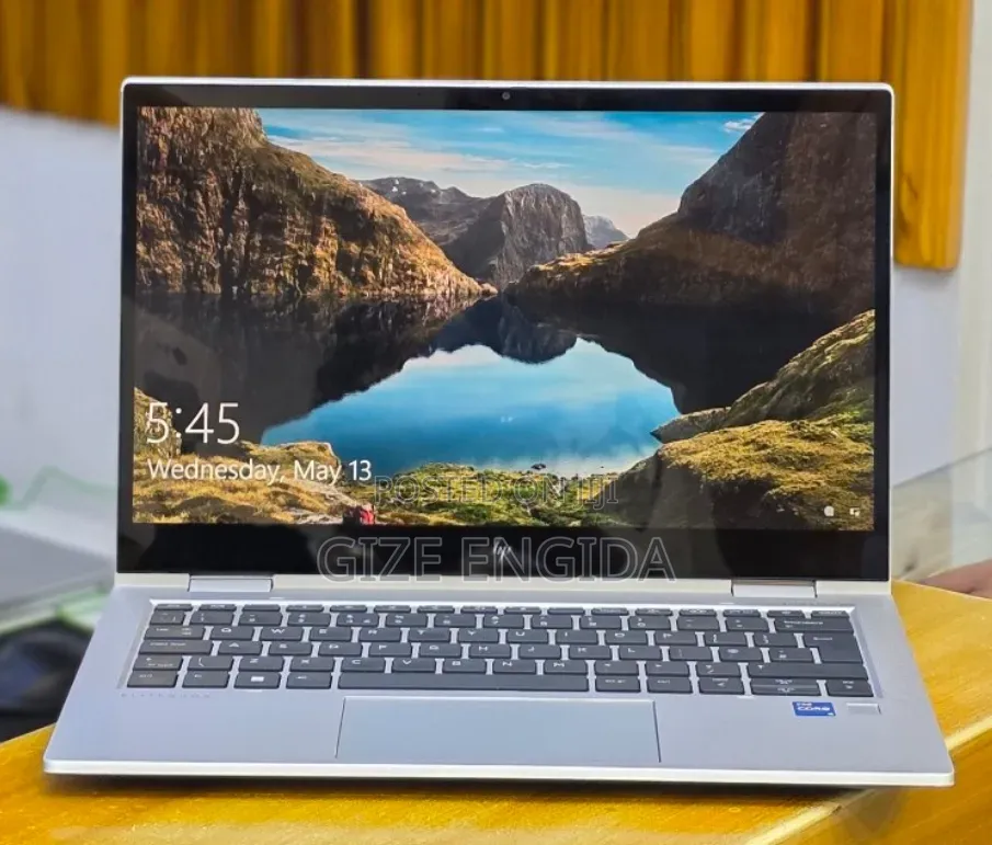 New Laptop HP EliteBook 830 G8 16GB Intel Core i7 SSD 512GB