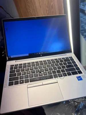New Laptop HP EliteBook 840 8GB Intel Core i5 SSD 512GB