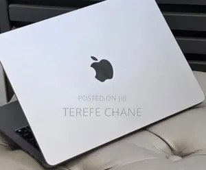 New Laptop Apple MacBook Air 2022 M2 8GB Apple M2 SSD 256GB
