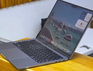 New Laptop Apple MacBook Air 2022 M2 8GB Apple M2 SSD 256GB