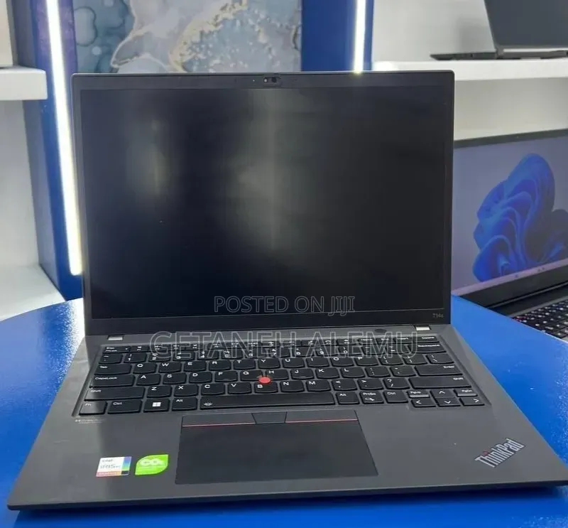 New Laptop Lenovo ThinkPad T14s G4 32GB Intel Core i7 SSD 512GB