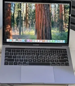 New Laptop Apple MacBook Pro 2019 16GB Intel Core i5 SSD 512GB
