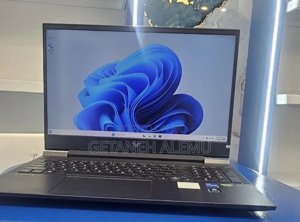 New Laptop HP Victus 16 16GB Intel Core i5 SSD 512GB