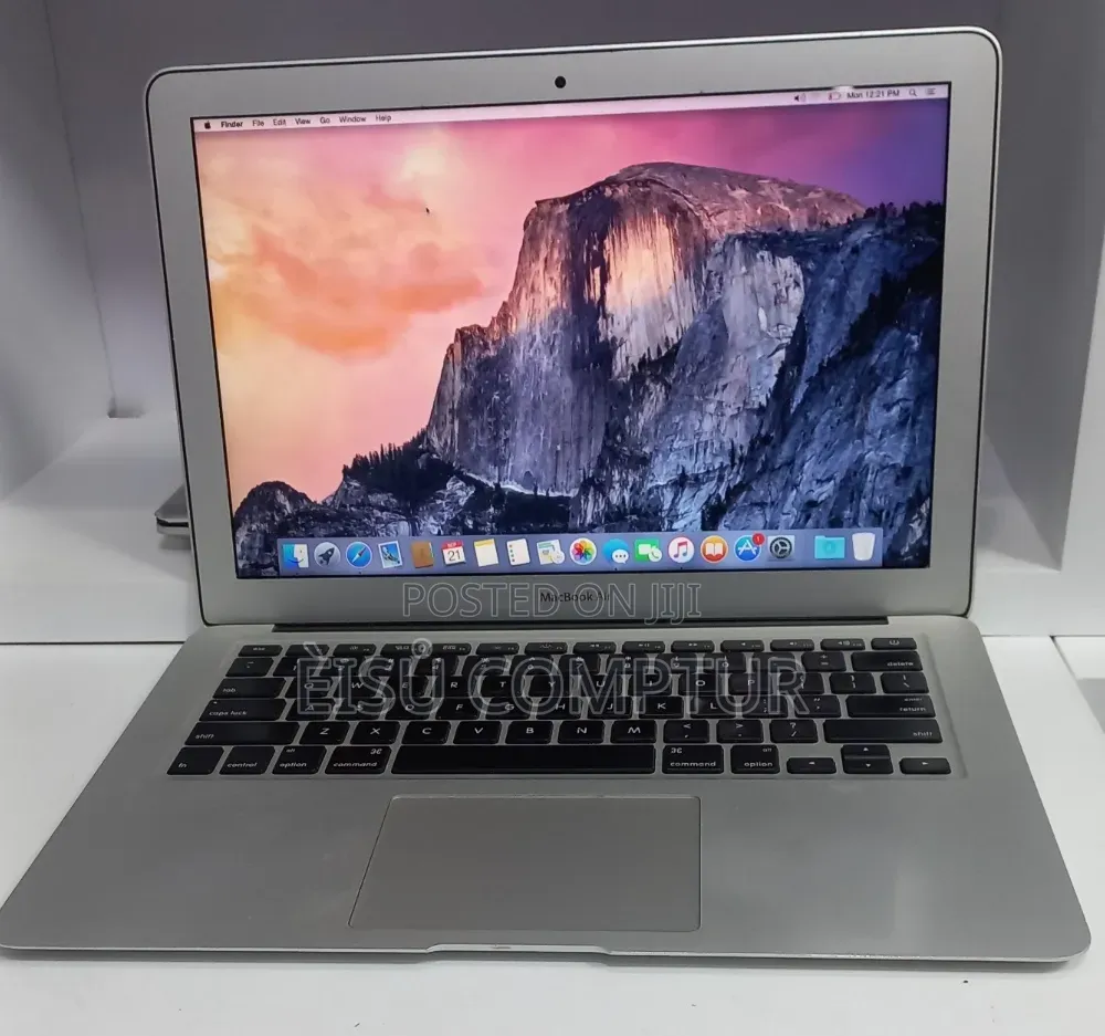 New Laptop Apple MacBook Air 2017 8GB Intel Core i7 SSD 128GB