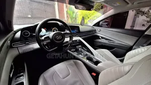 Hyundai Avante 2021