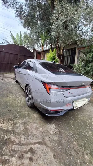 Hyundai Avante 2021