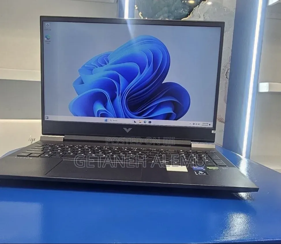 New Laptop HP Victus 16 16GB Intel Core i5 SSD 512GB