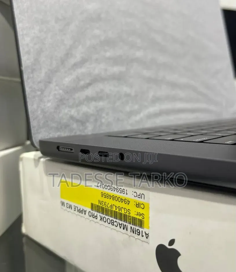 New Laptop Apple MacBook Pro 2024 M4 Max 48GB Apple M4 Max SSD 2T