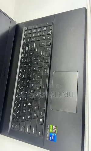 New Laptop MSI GP75 Leopard 16GB Intel Core i7 SSD 1T