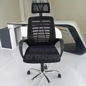 Comfortable Staff Chair