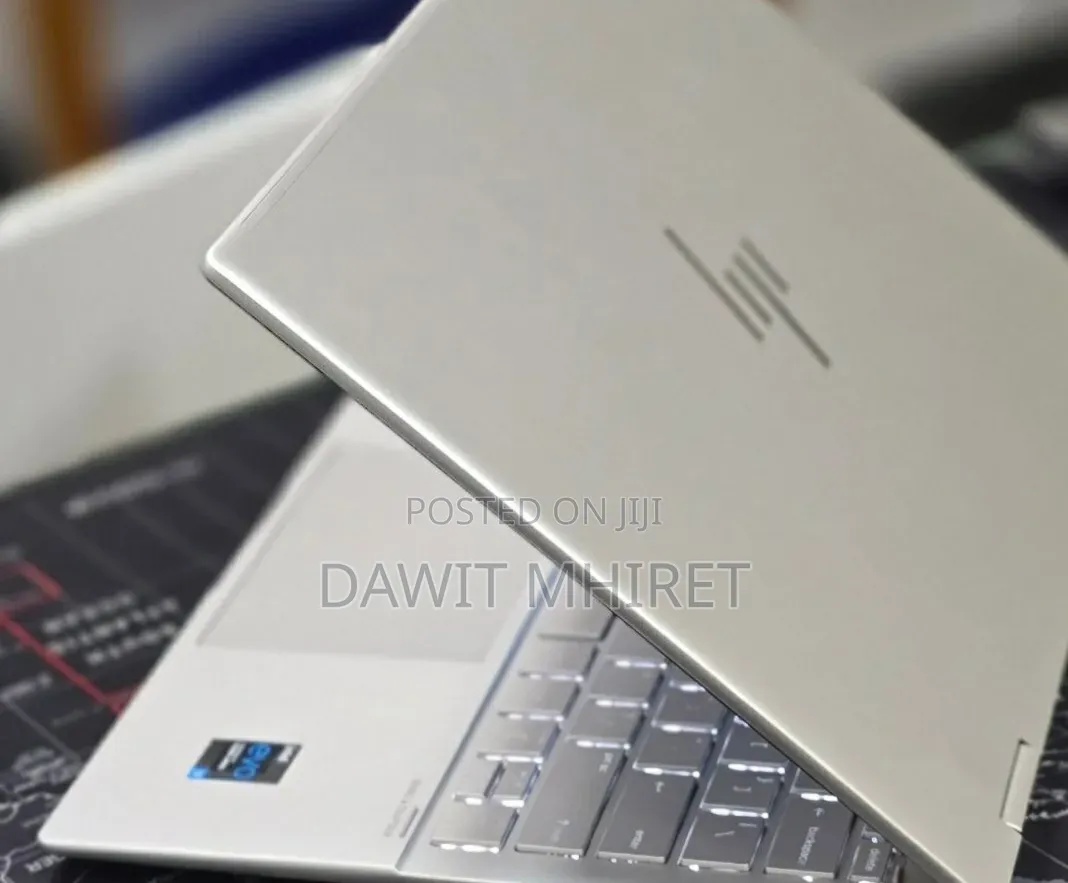 New Laptop HP Envy X2 11 16GB Intel Core i7 SSD 512GB