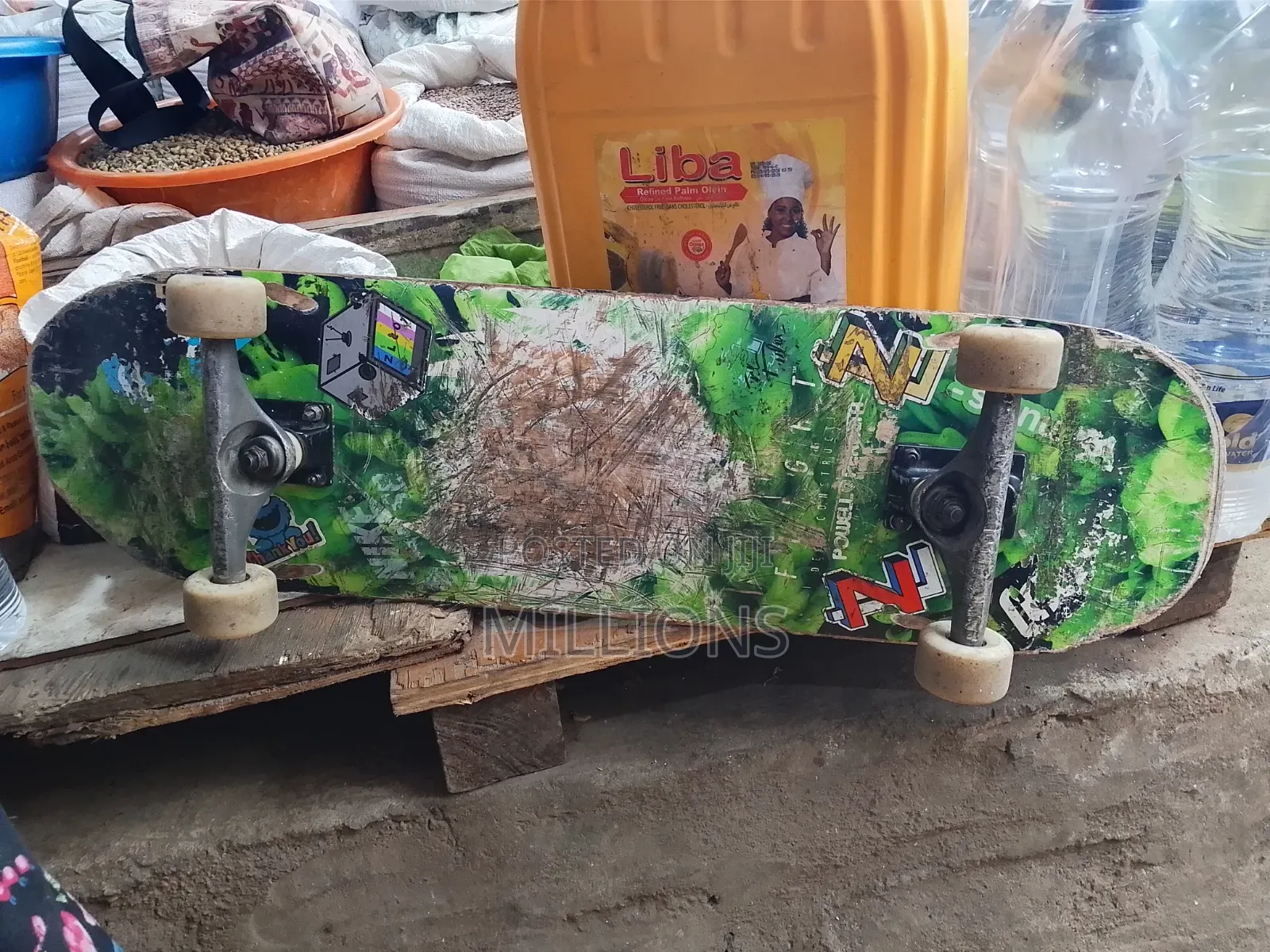 Skateboard