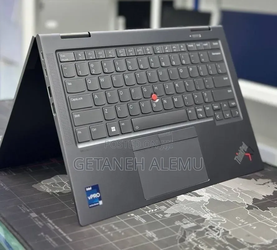 New Laptop Lenovo ThinkPad X1 Yoga 16GB Intel Core i7 SSD 1T