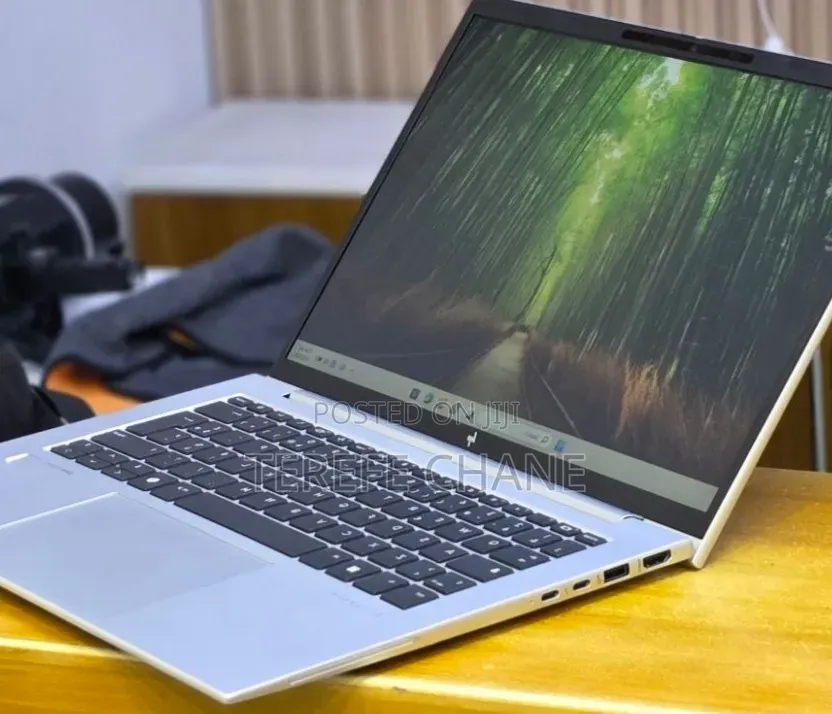 New Laptop HP EliteBook 840 G11 16GB Intel Core Ultra 7 SSD 512GB