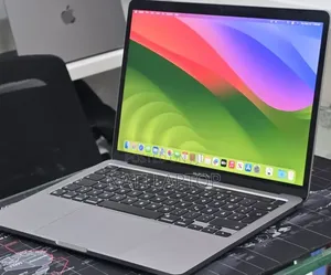 New Laptop Apple MacBook Pro 2021 M1 8GB Apple M1 Pro SSD 256GB