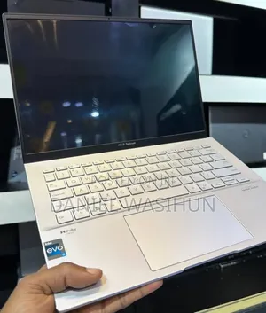 New Laptop Asus Zenbook 14 16GB Intel Core i9 SSD 512GB